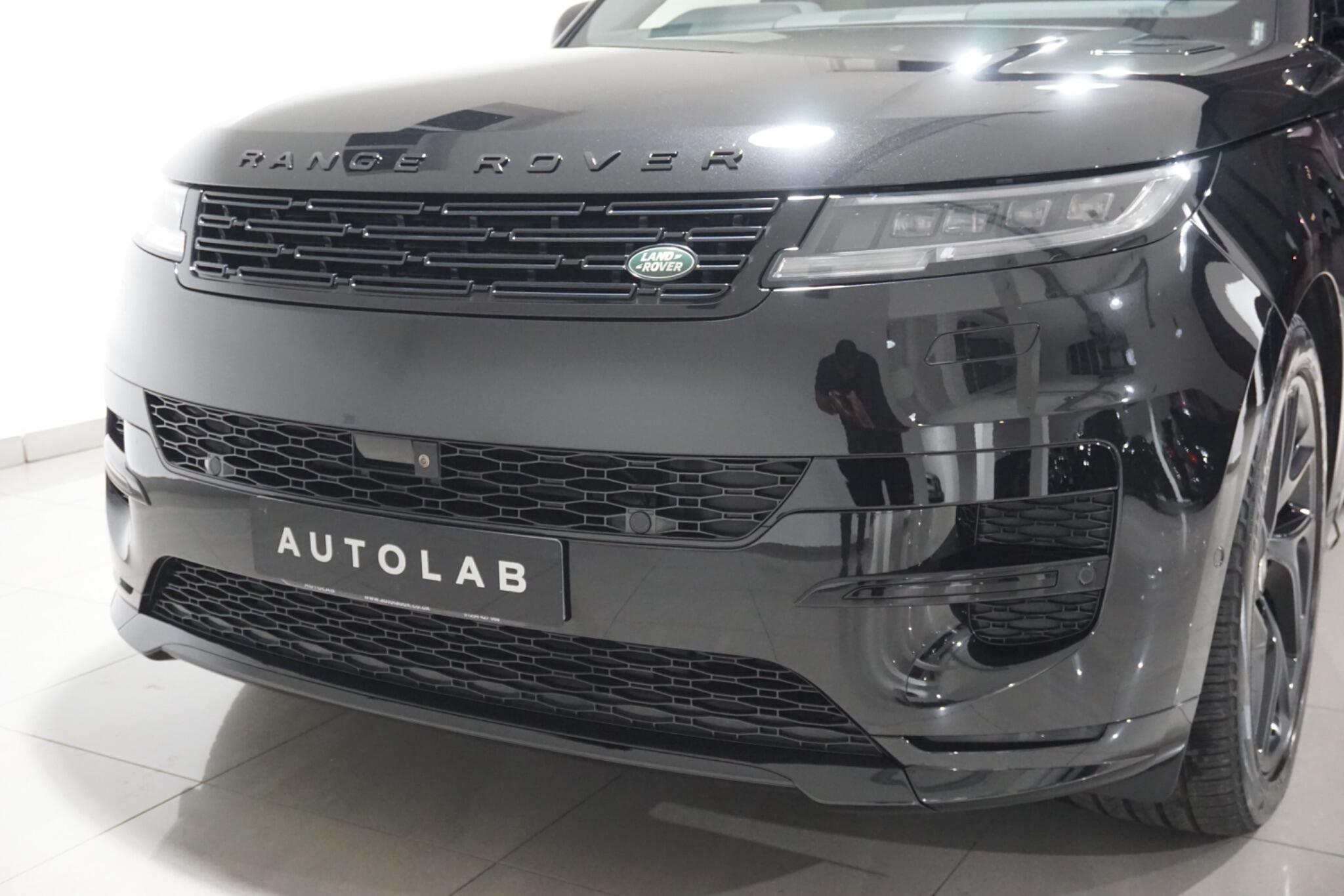 Land Rover Range Rover Sport 3.0 D300 MHEV Dynamic SE Auto 4WD Euro 6 (s/s) 5dr
